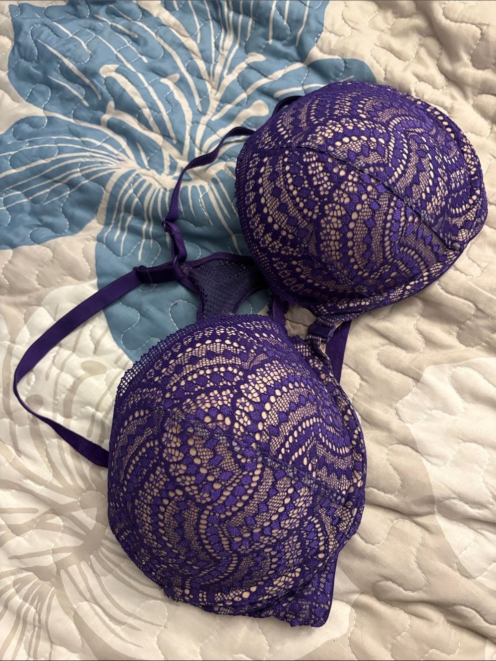 Victoria's Secret Purple Lace Push-Up Bra